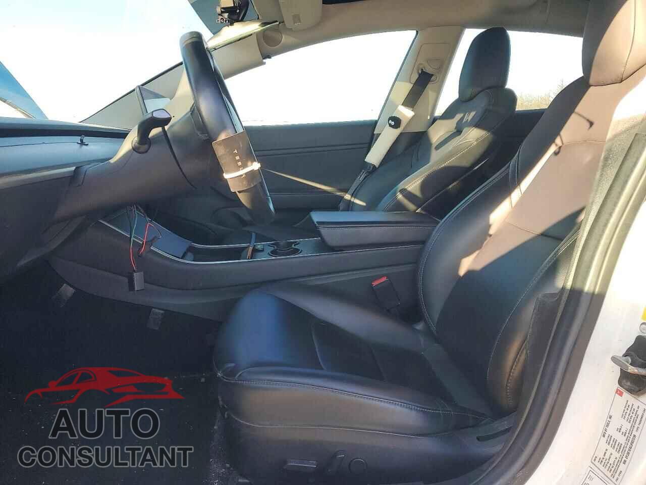 TESLA MODEL 3 2018 - 5YJ3E1EA2JF027239