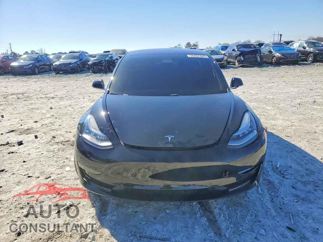 TESLA MODEL 3 2018 - 5YJ3E1EA6JF027308
