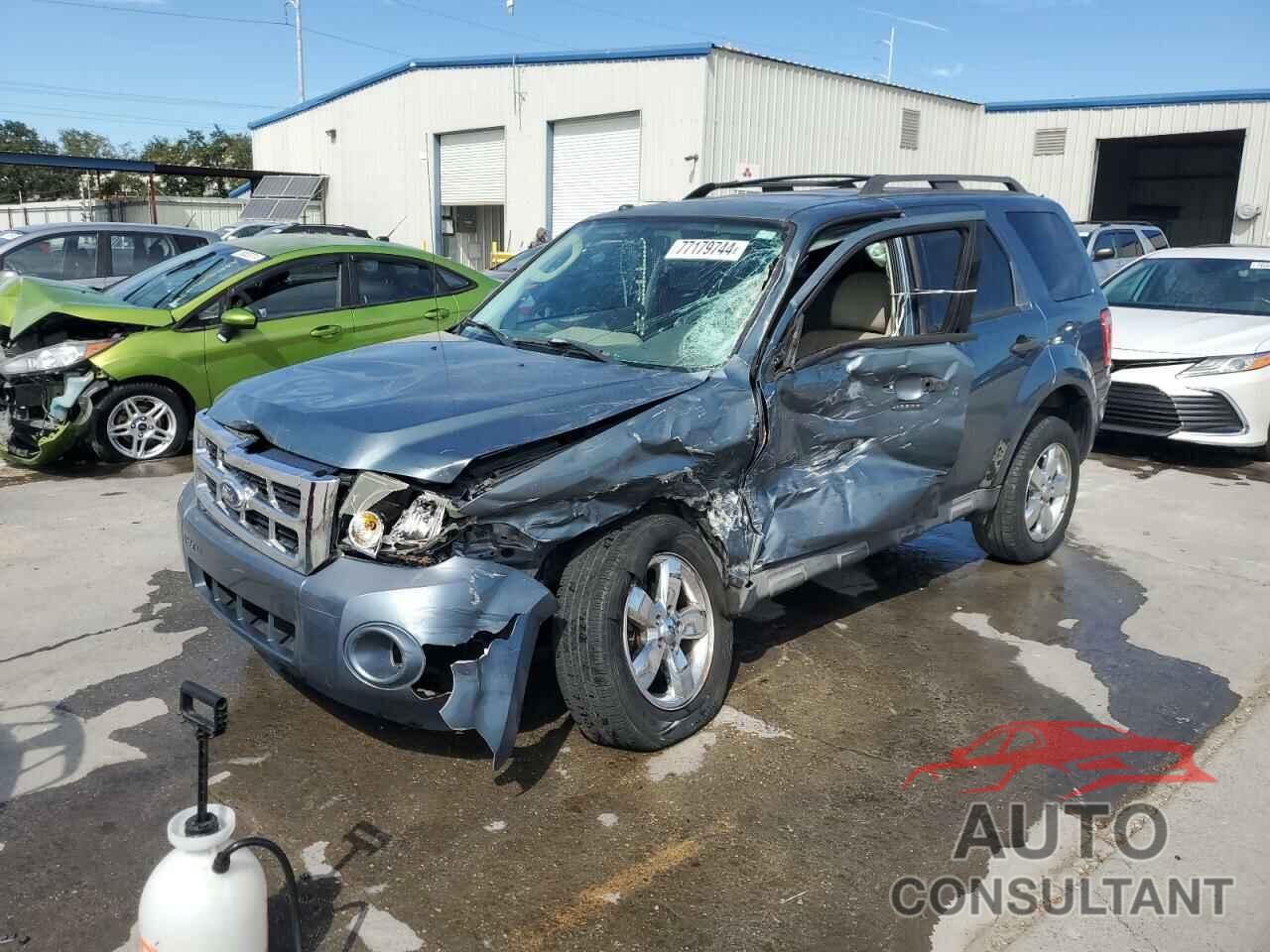 FORD ESCAPE 2010 - 1FMCU0D71AKC99945