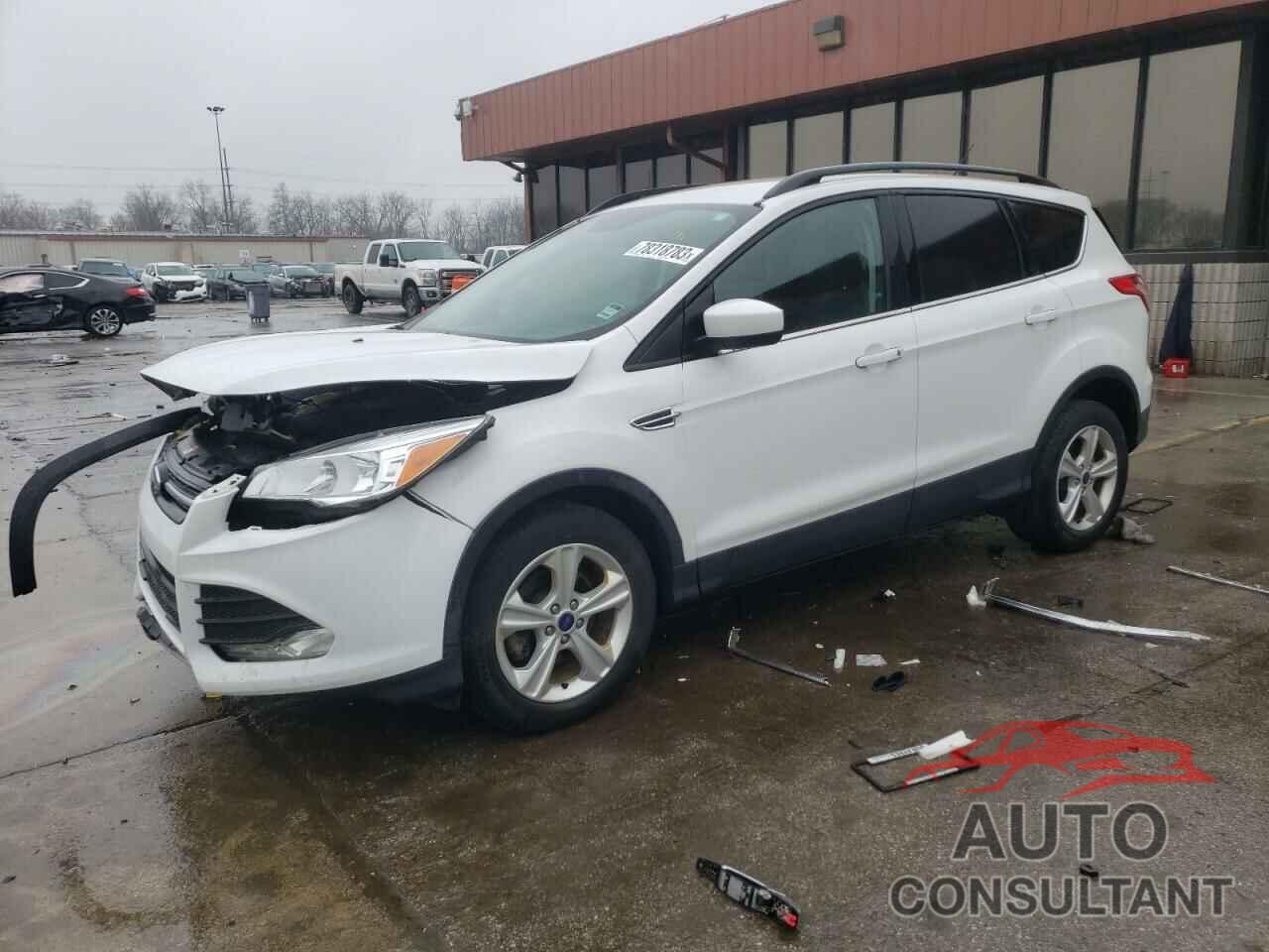 FORD ESCAPE 2016 - 1FMCU0GX2GUB45933