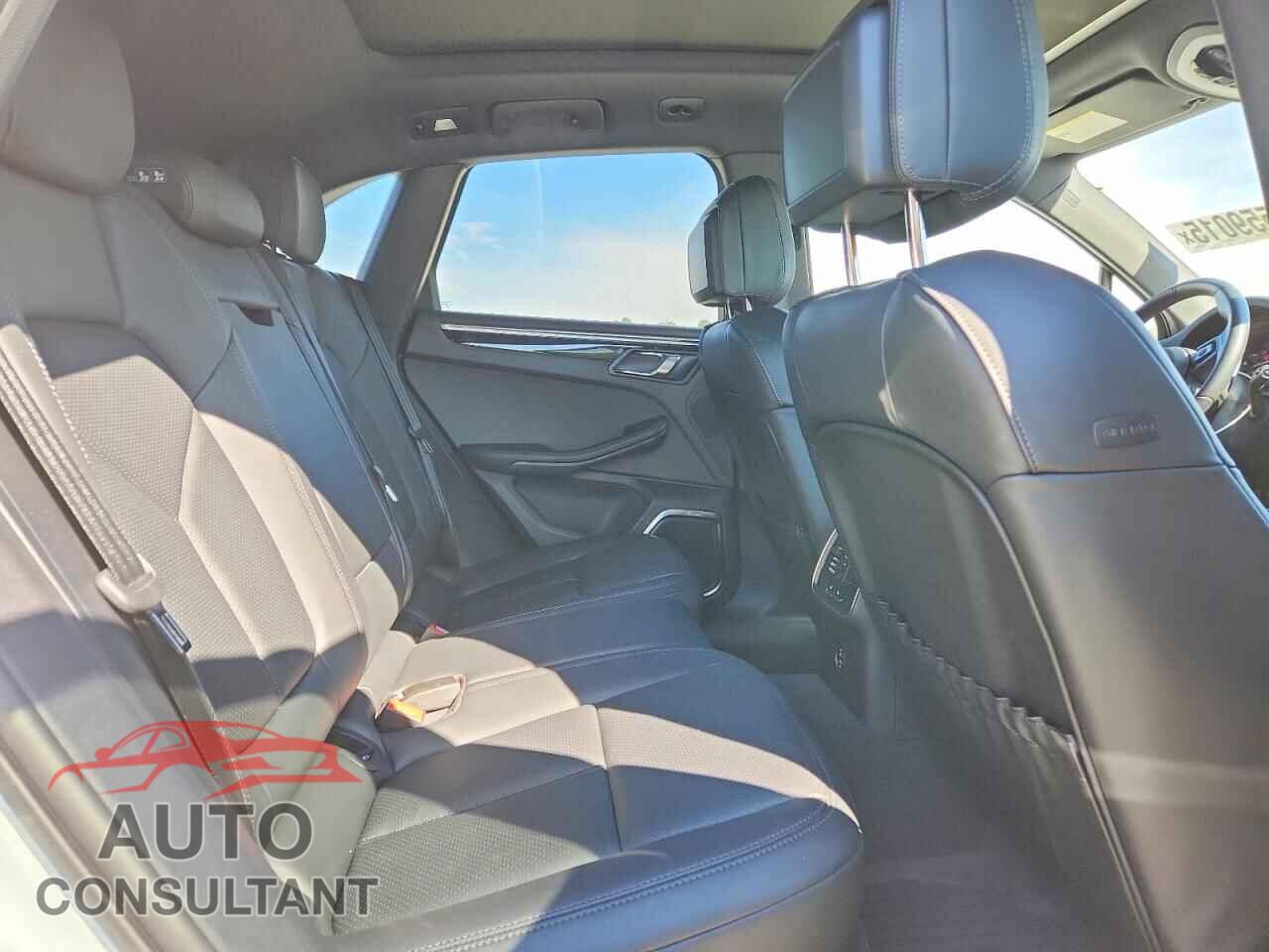 PORSCHE MACAN BASE 2023 - WP1AA2A54PLB15148