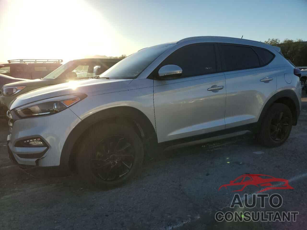 HYUNDAI TUCSON 2016 - KM8J33A23GU081703