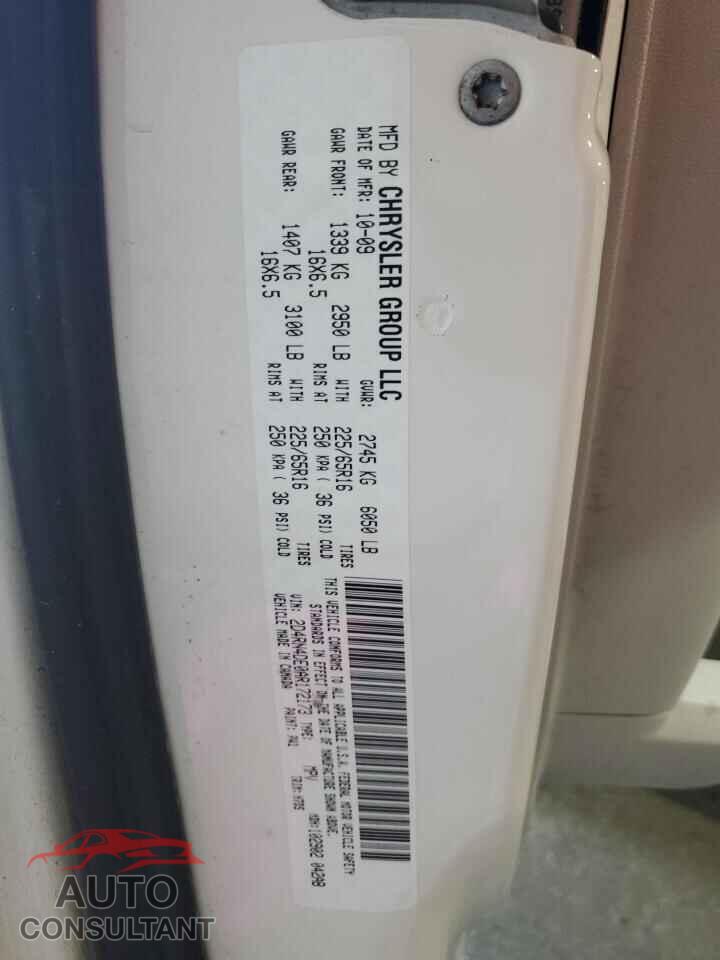 DODGE CARAVAN 2010 - 2D4RN4DE0AR172173