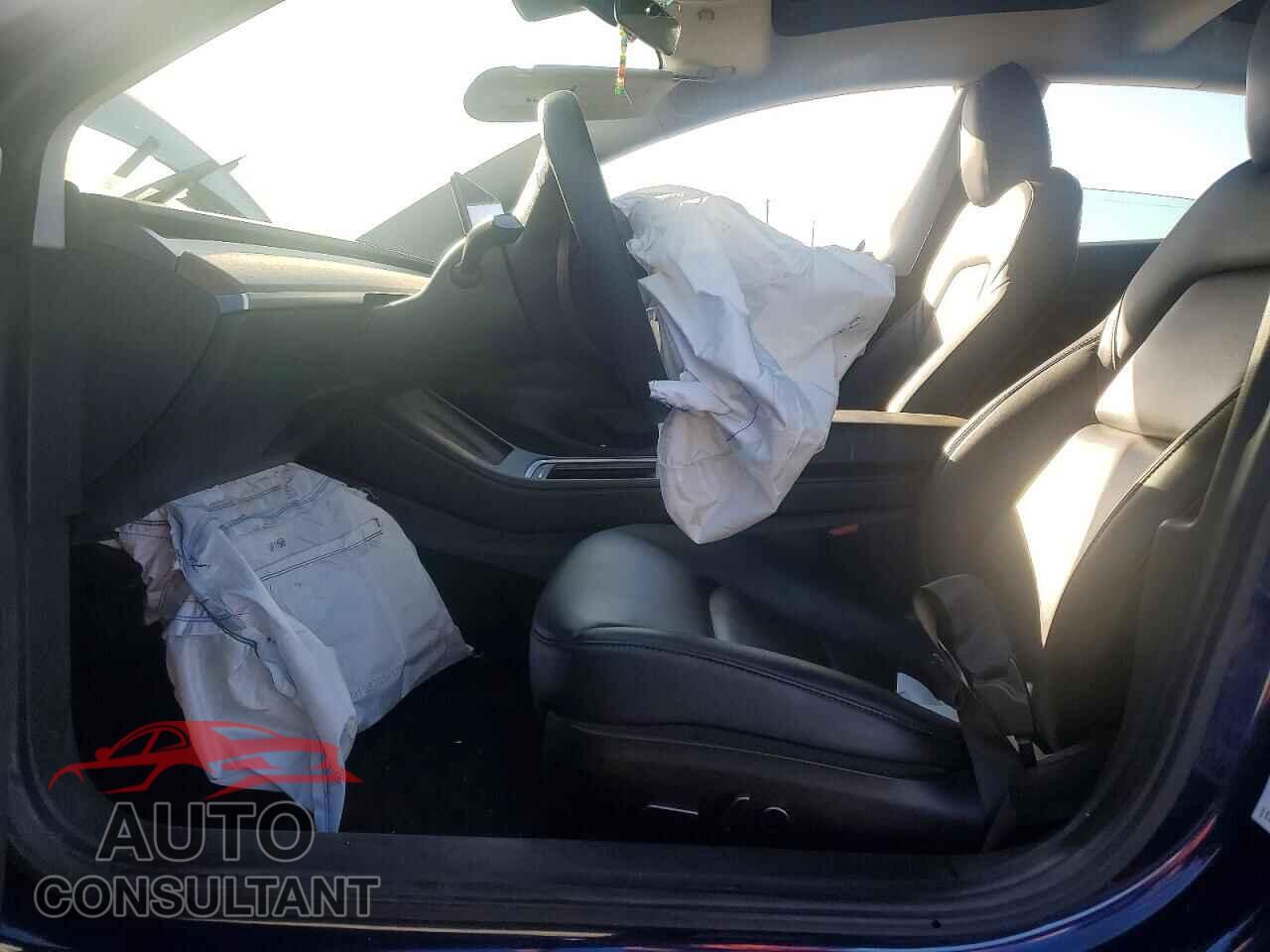 TESLA MODEL 3 2021 - 5YJ3E1EA8MF027167