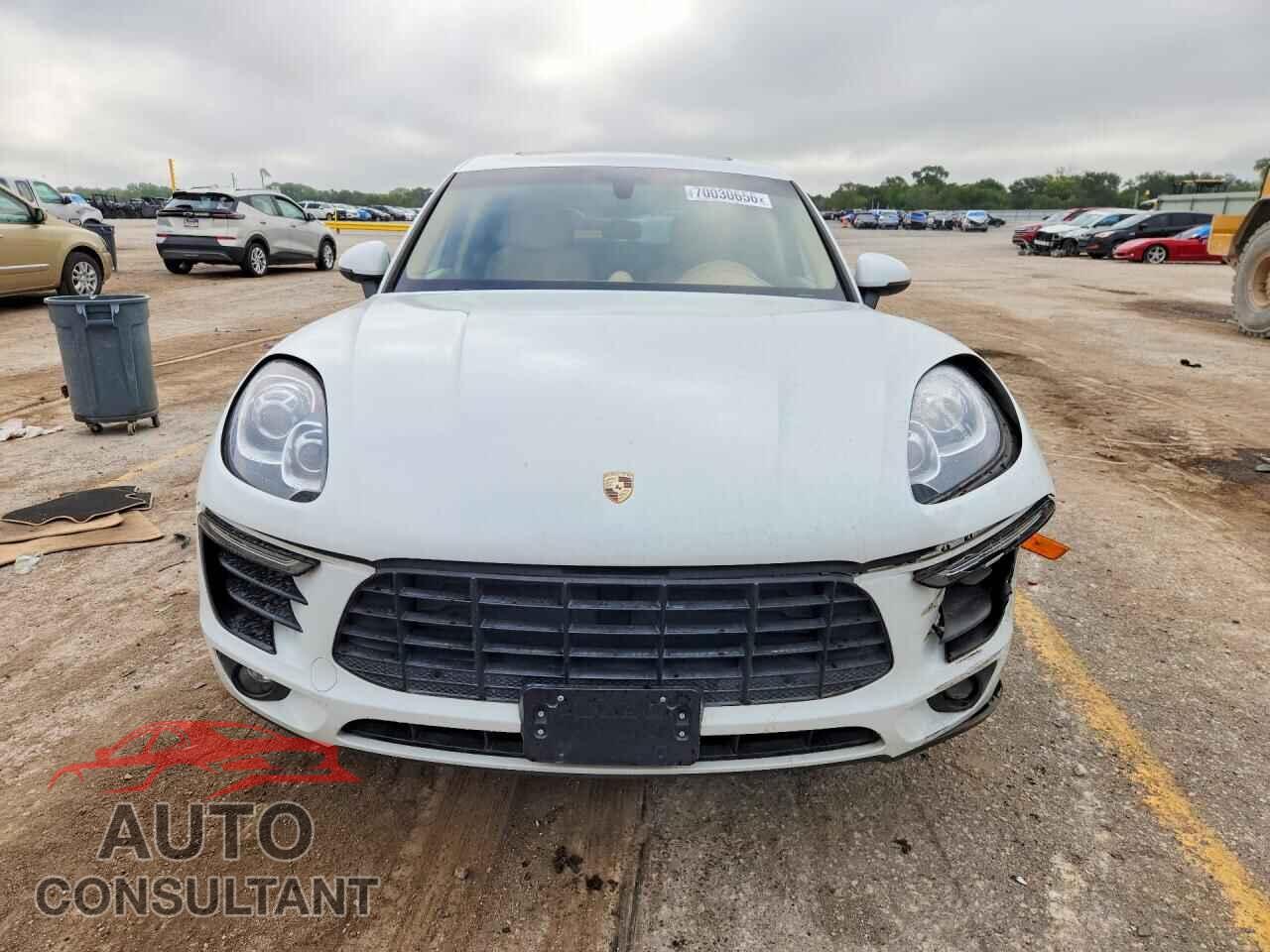 PORSCHE MACAN 2016 - WP1AB2A52GLB44919