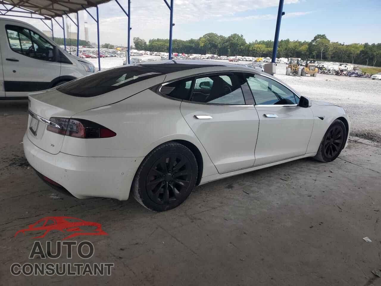 TESLA MODEL S 2017 - 5YJSA1E19HF197129