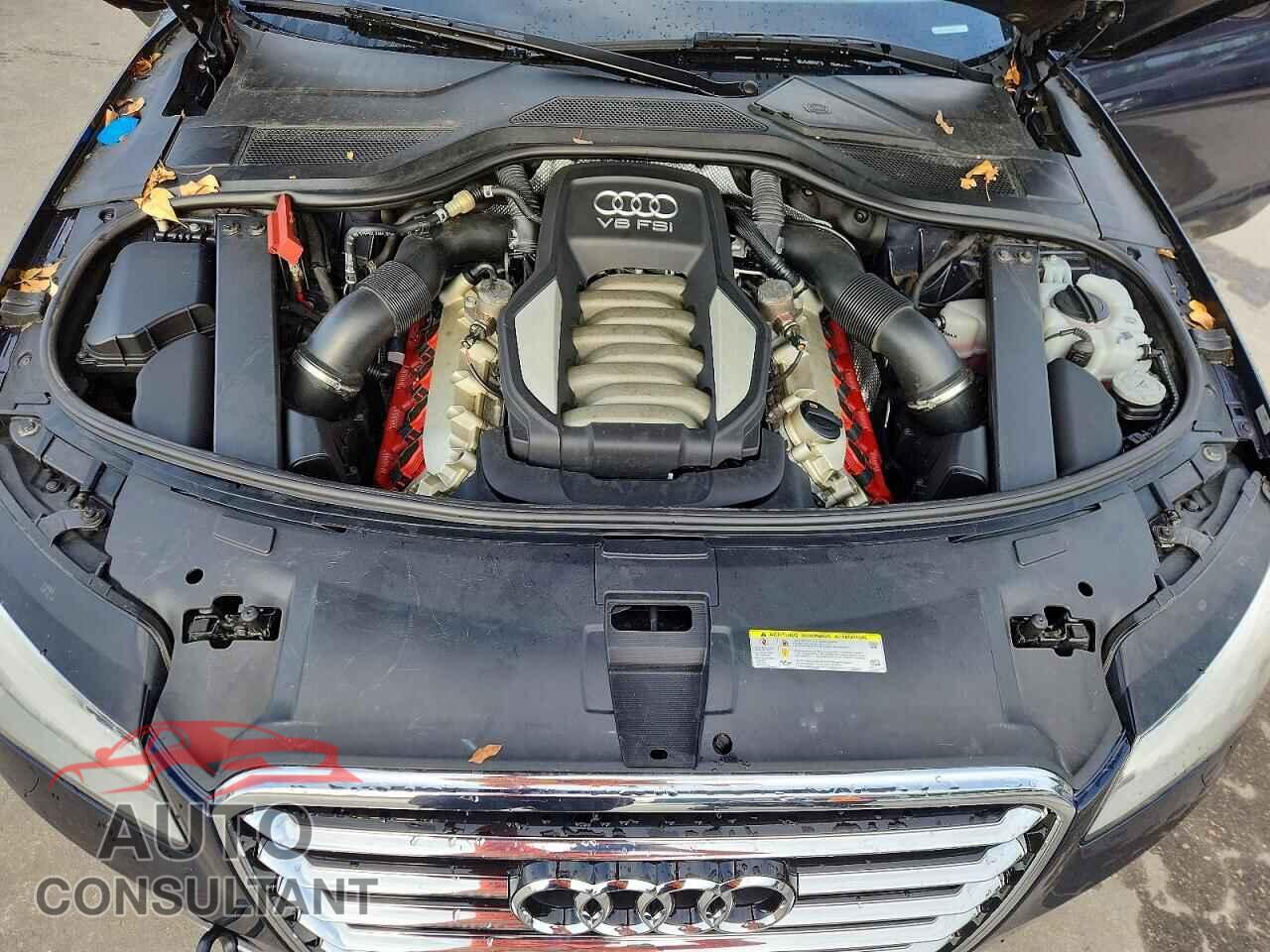 AUDI A8 2011 - WAURVAFD2BN018155