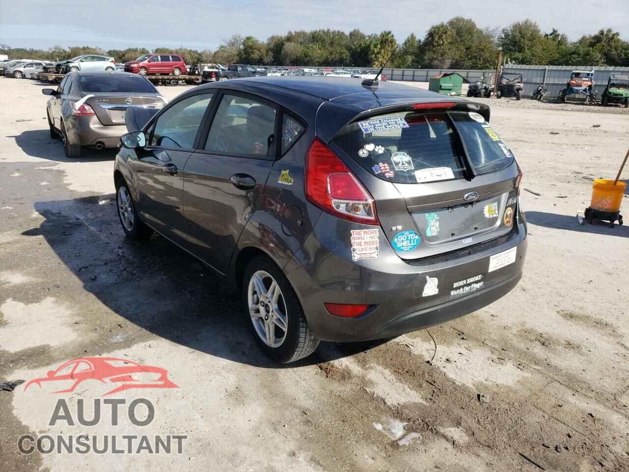 FORD FIESTA 2018 - 3FADP4EJ2JM145485