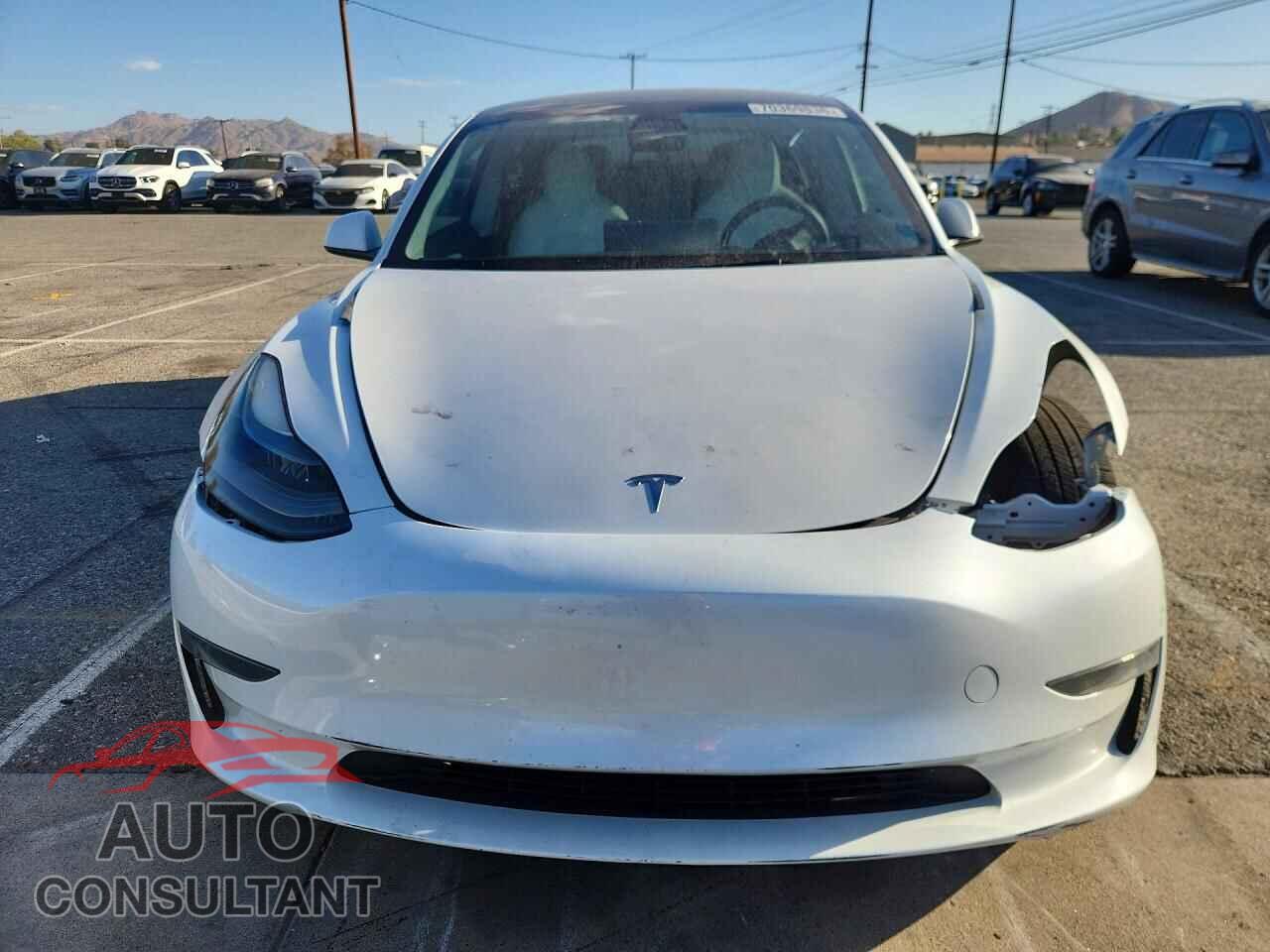 TESLA MODEL 3 2023 - 5YJ3E1EA0PF647385