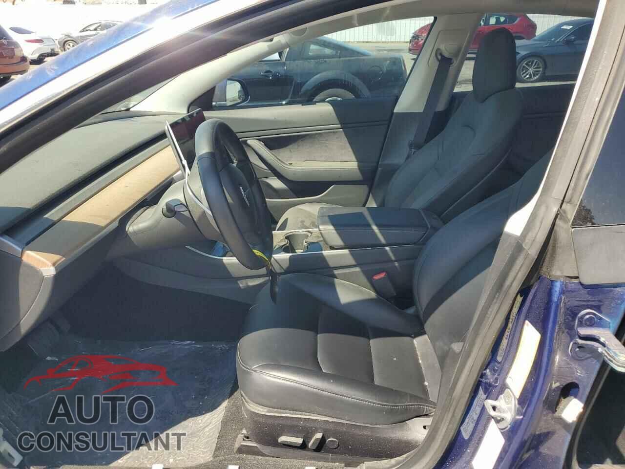 TESLA MODEL 3 2018 - 5YJ3E1EB4JF120370