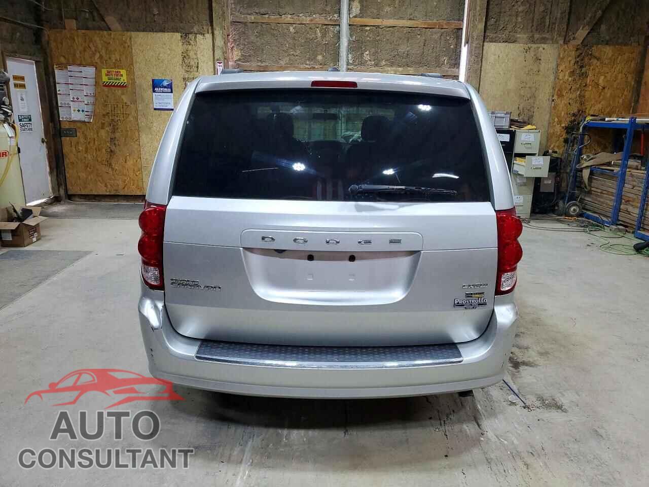 DODGE CARAVAN 2011 - 2D4RN5DG2BR679021