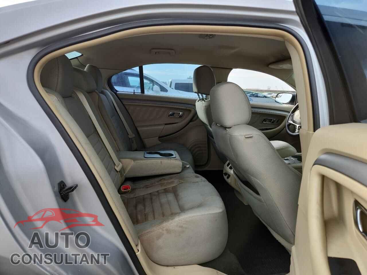 FORD TAURUS 2015 - 1FAHP2D87FG154642