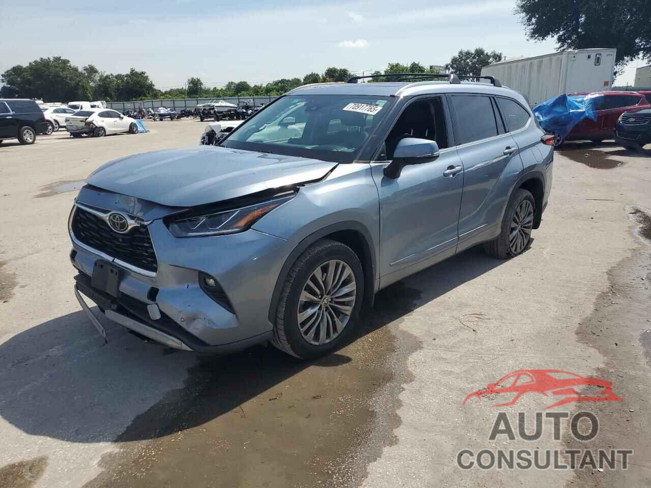TOYOTA HIGHLANDER 2020 - 5TDFZRBH8LS053201