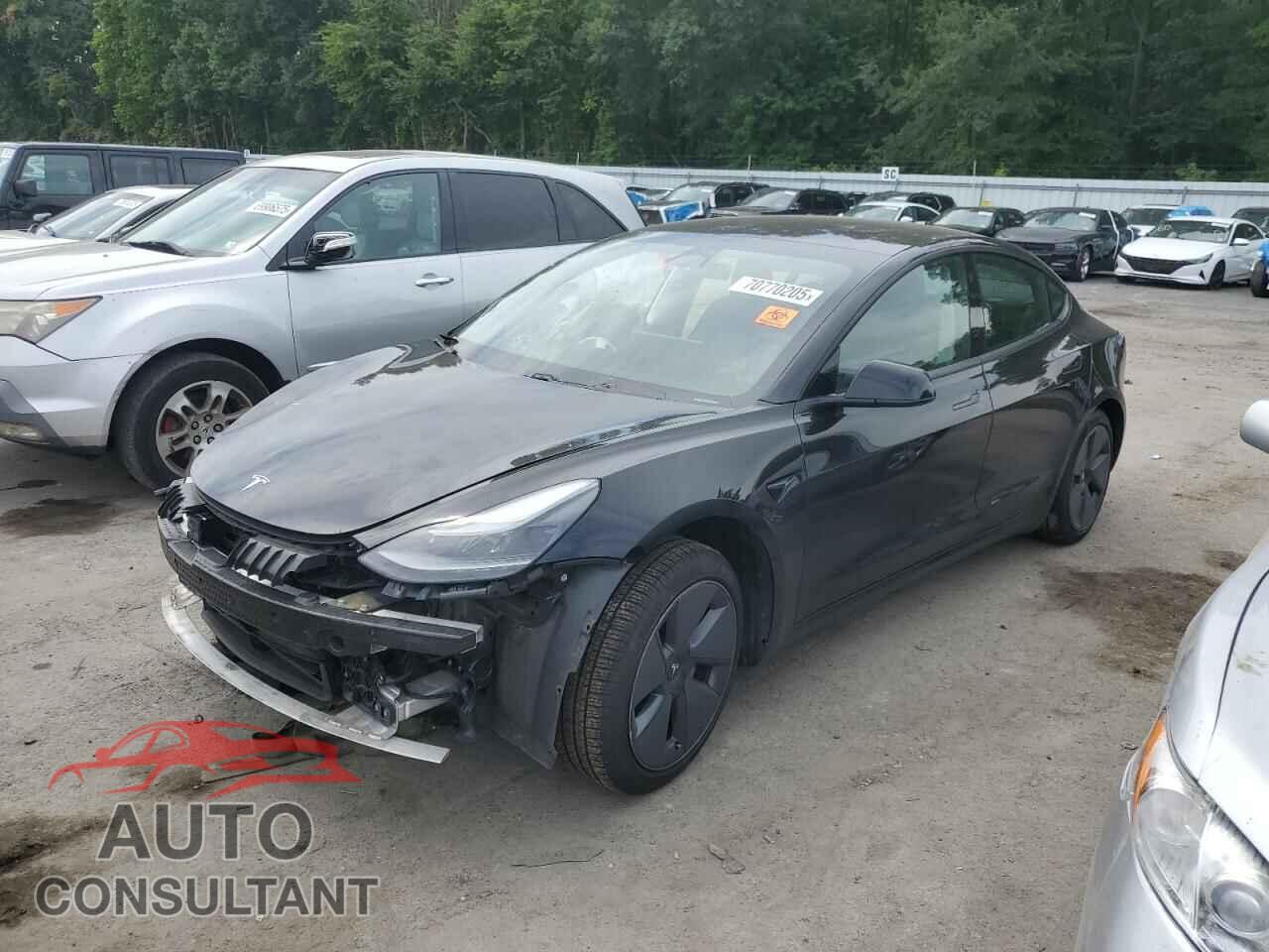 TESLA MODEL 3 2021 - 5YJ3E1EAXMF907075