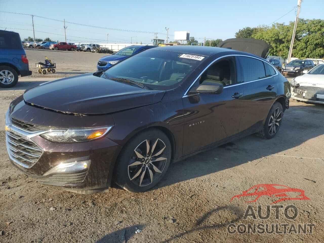 CHEVROLET MALIBU 2020 - 1G1ZB5ST0LF132417