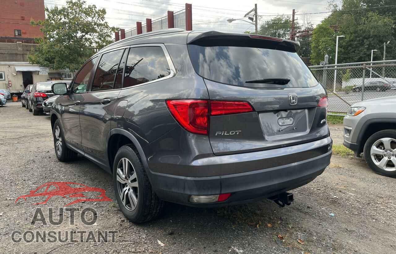 HONDA PILOT 2017 - 5FNYF6H7XHB027192
