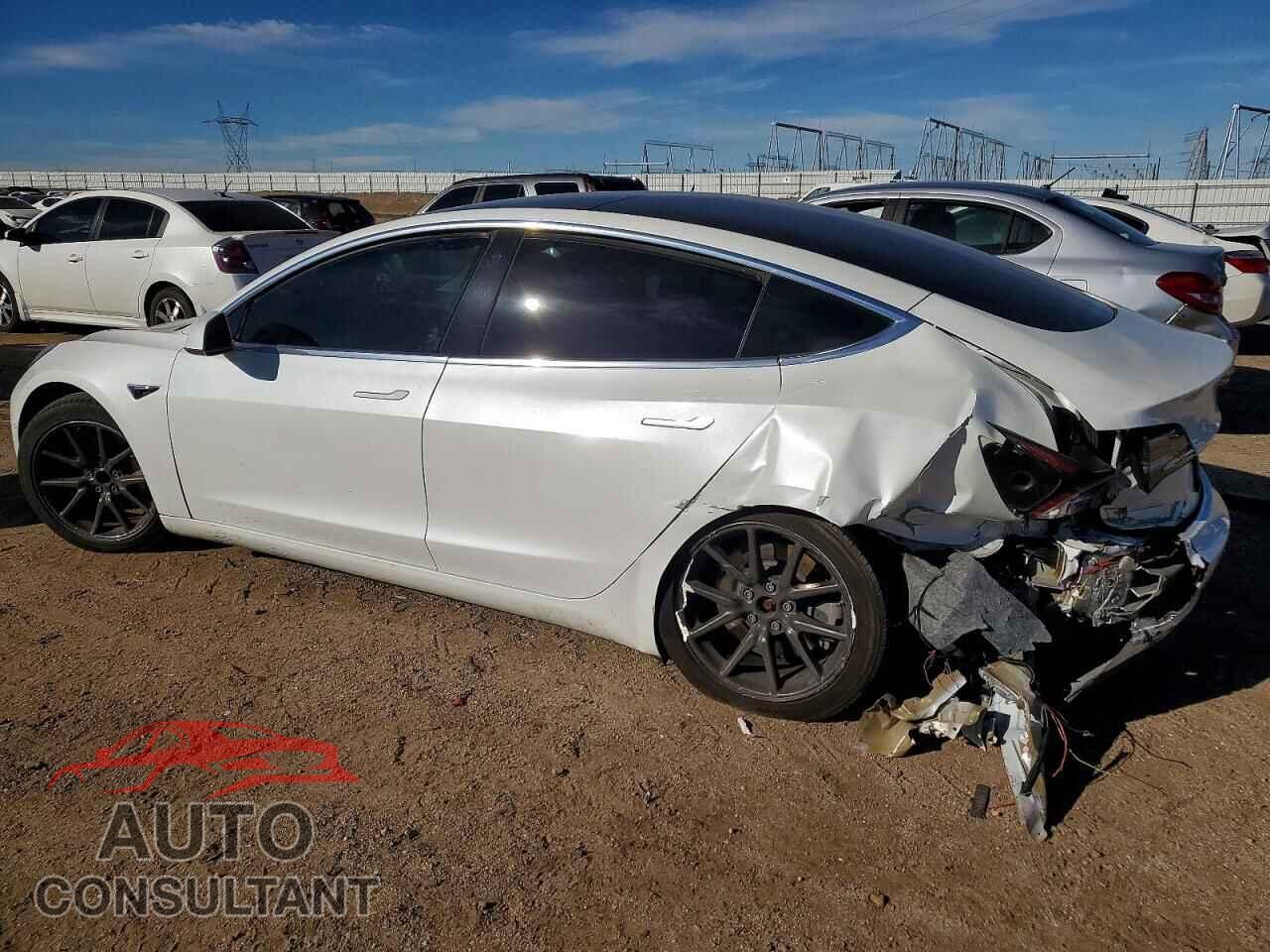 TESLA MODEL 3 2019 - 5YJ3E1EA8KF484929