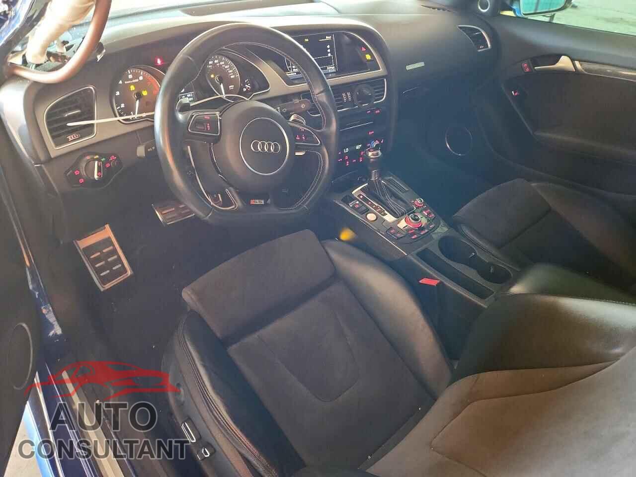 AUDI S5/RS5 2015 - WAUCGAFR4FA002001