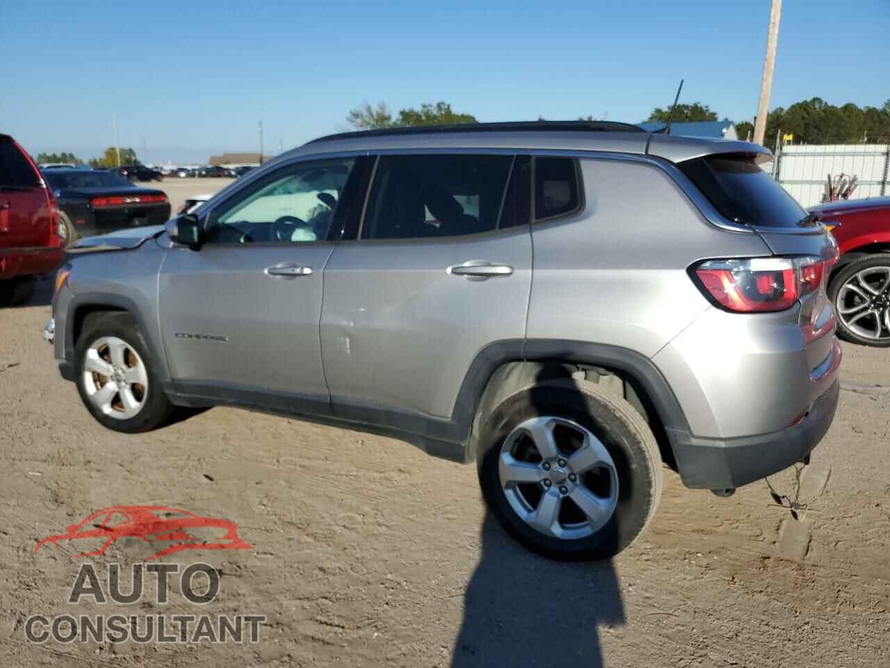 JEEP COMPASS 2018 - 3C4NJDBB4JT178541