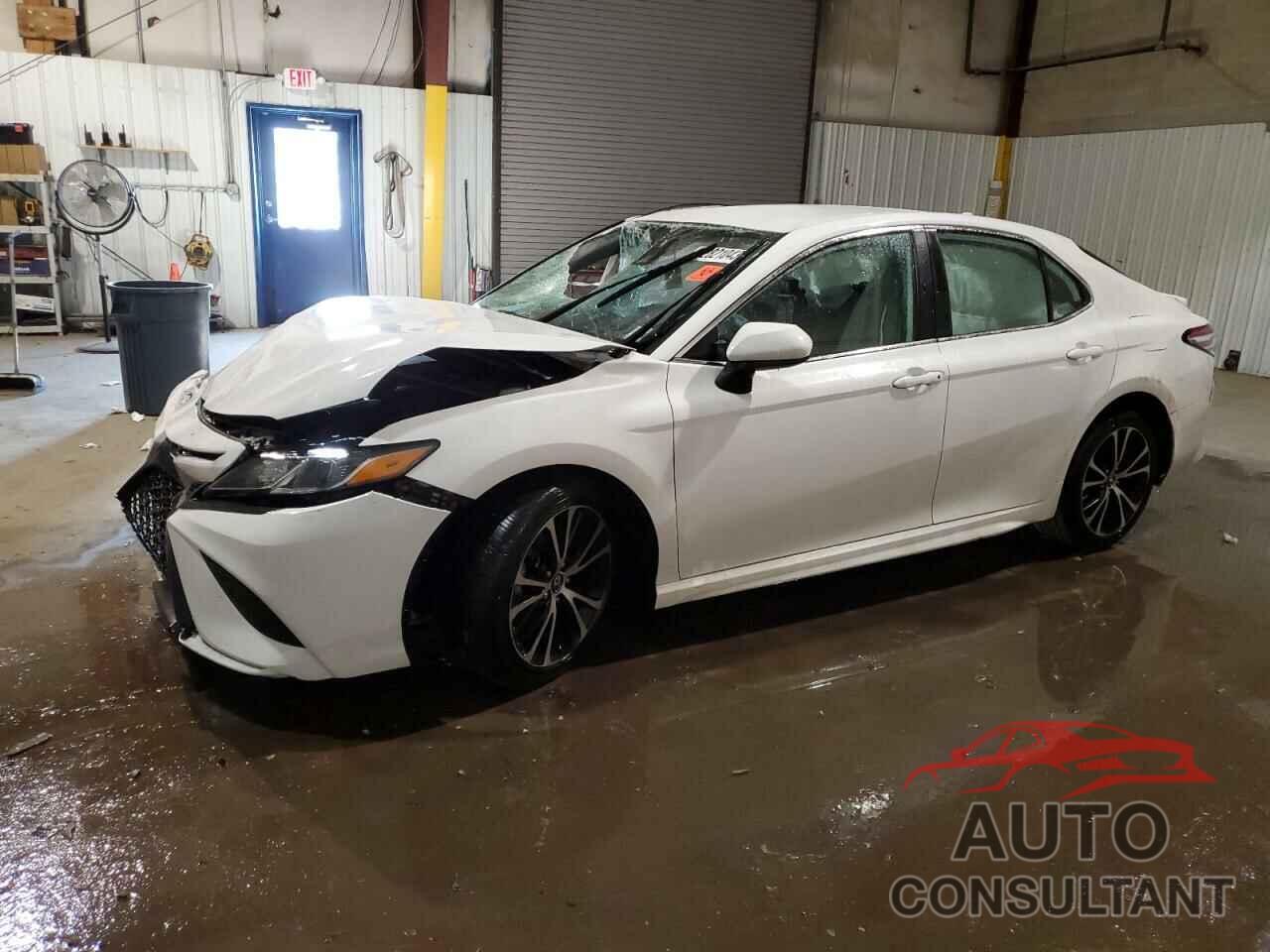 TOYOTA CAMRY 2020 - 4T1G11AK1LU332166