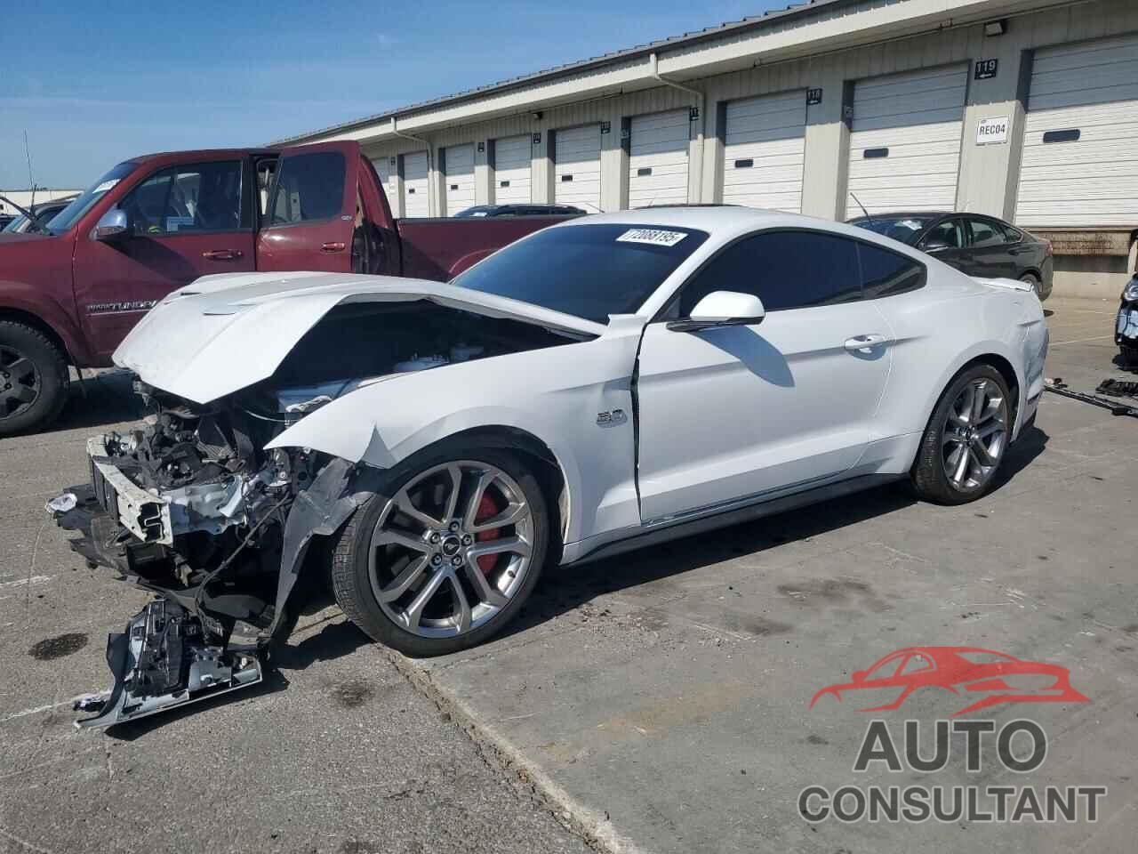 FORD MUSTANG 2018 - 1FA6P8CF1J5132005
