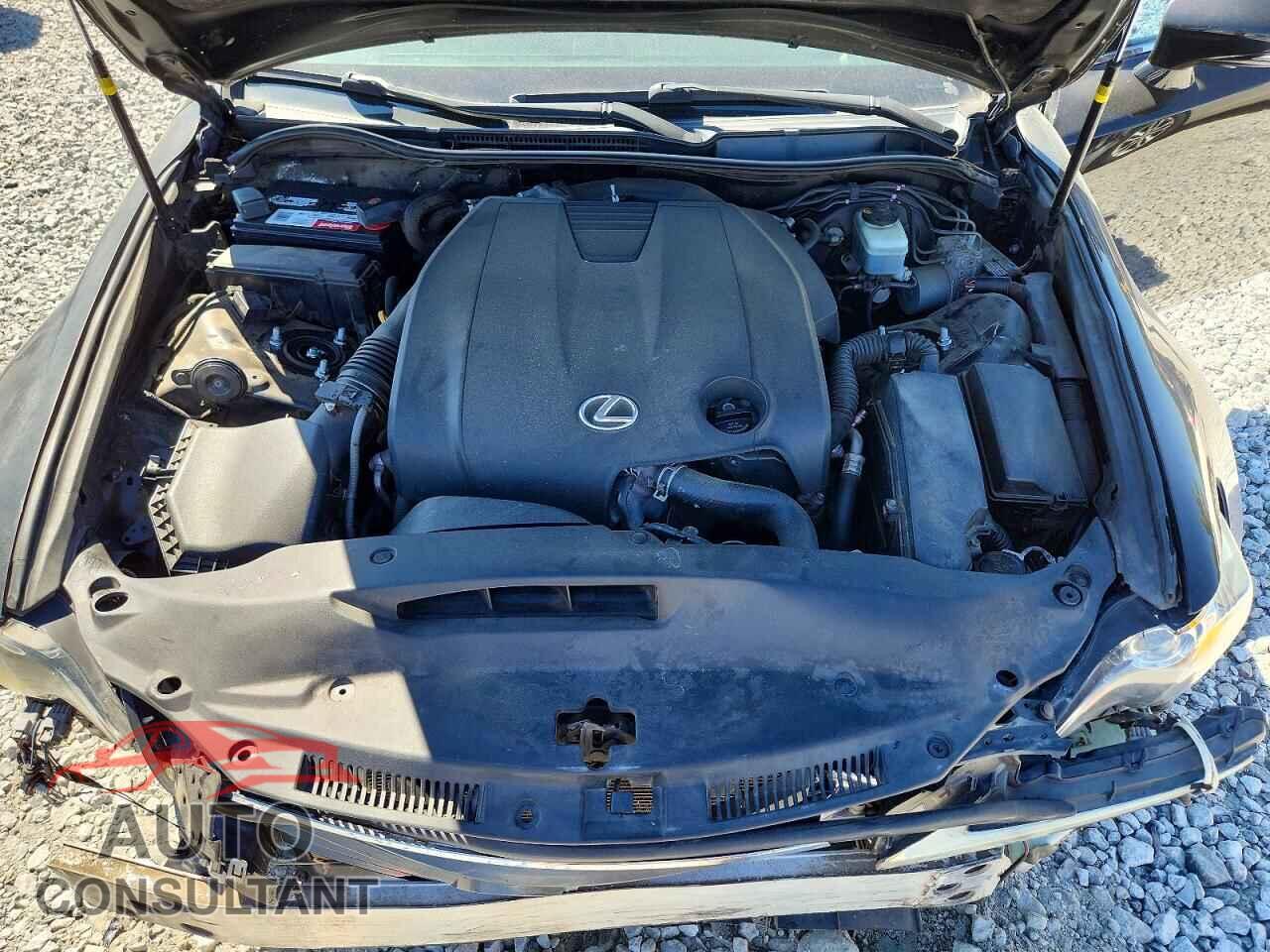 LEXUS IS 2014 - JTHBF1D24E5039224