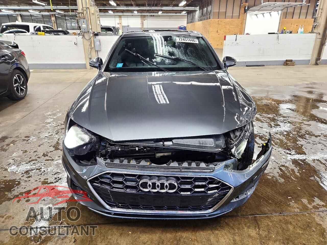 AUDI A4 2021 - WAUDAAF47MA028812
