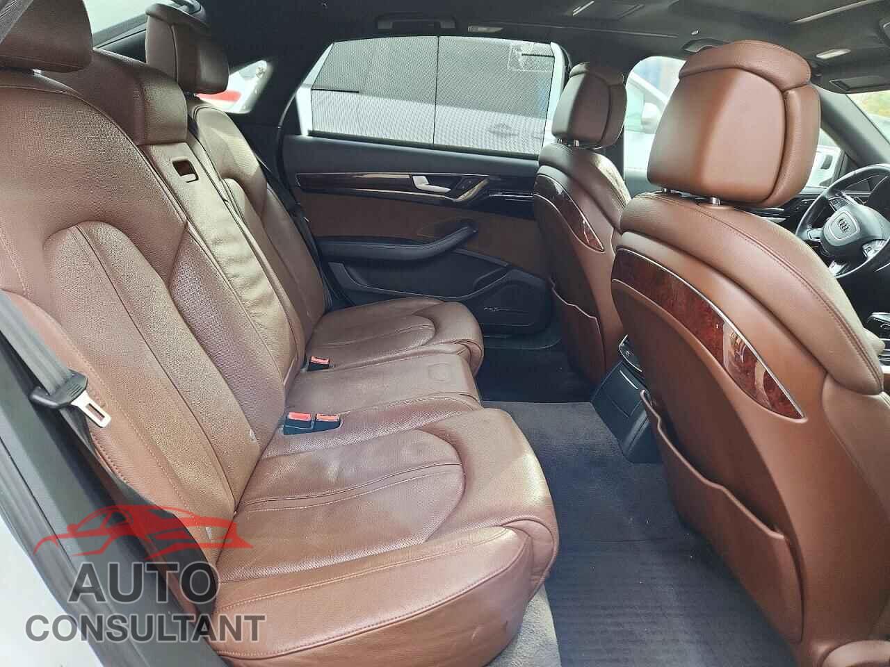 AUDI A8 2013 - WAUR2AFD7DN009169