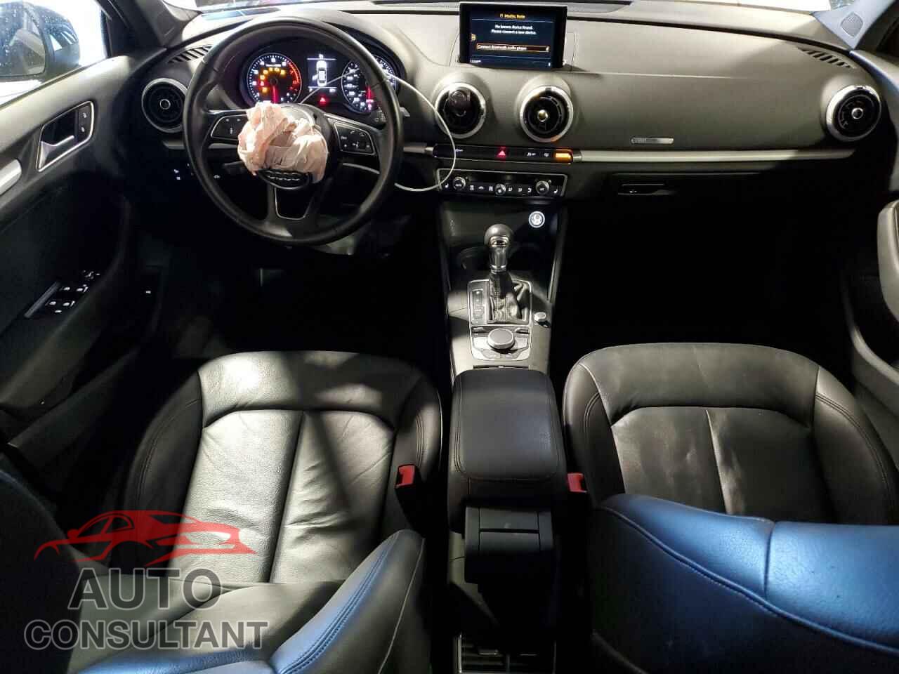 AUDI A3 2017 - WAUAUGFF2H1037020