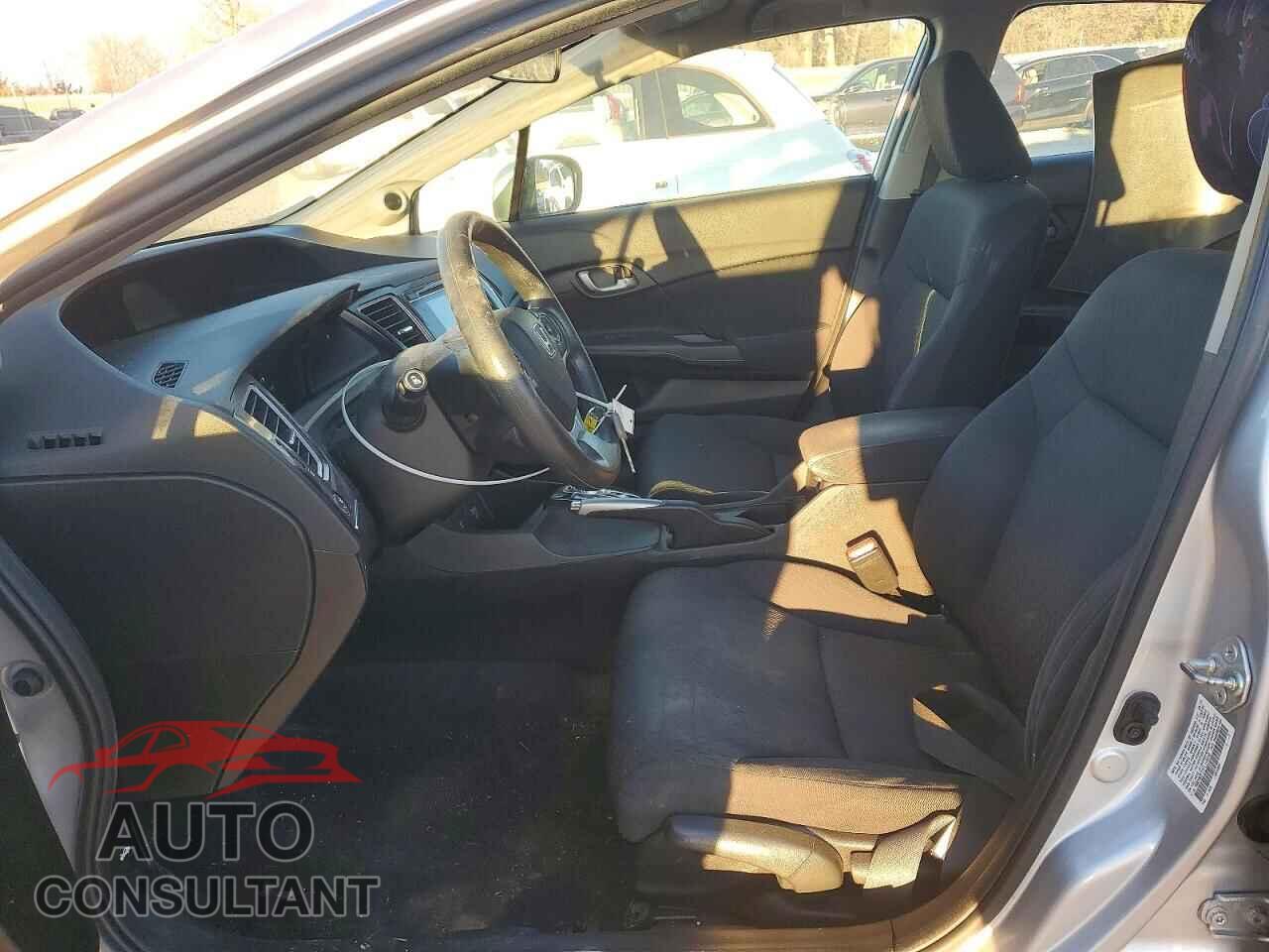 HONDA CIVIC 2015 - 19XFB2F77FE115019