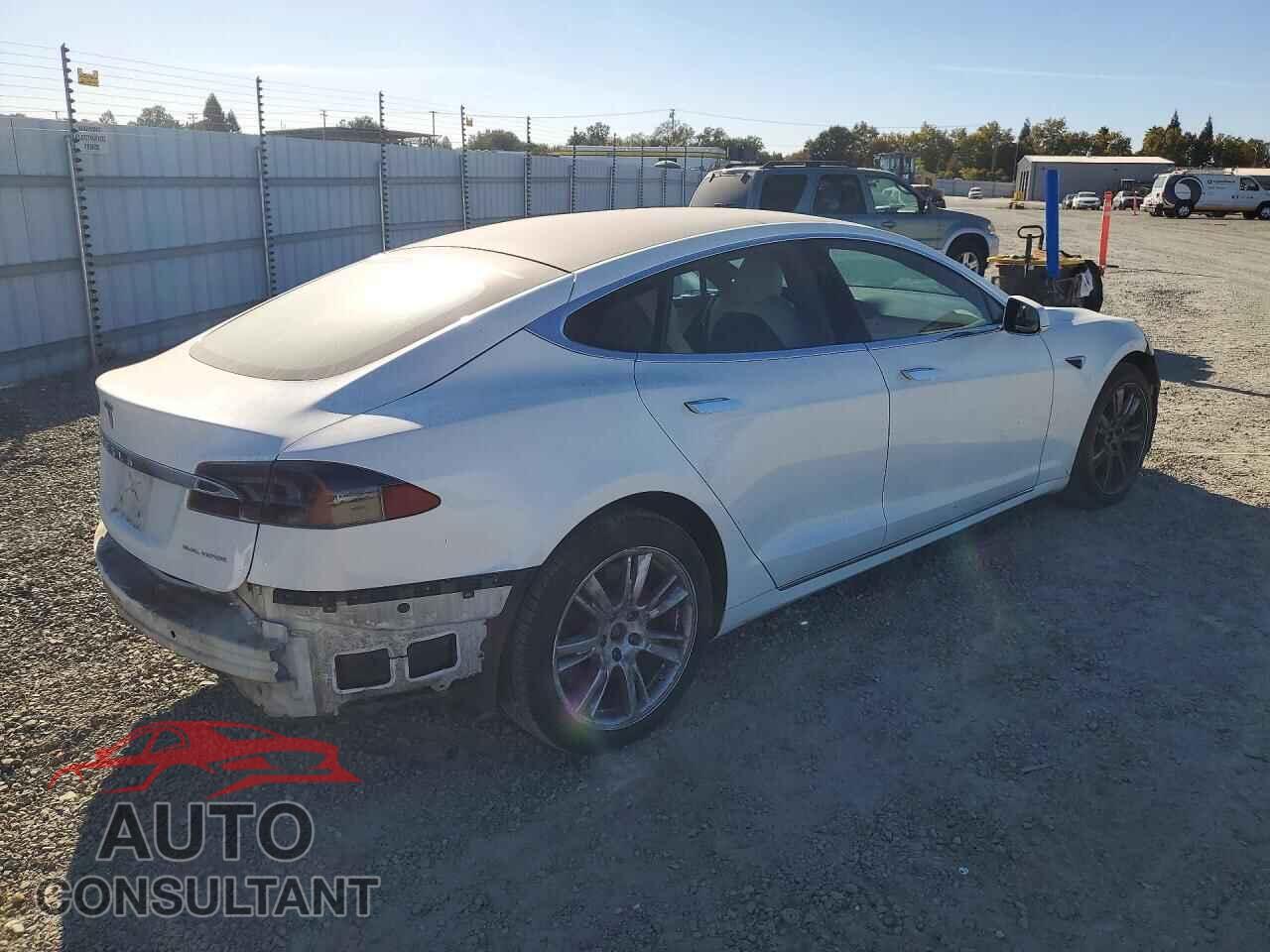 TESLA MODEL S 2020 - 5YJSA1E23LF391964
