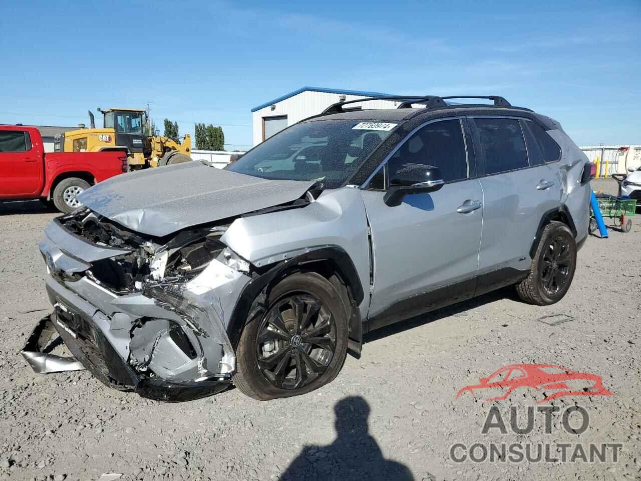 TOYOTA RAV4 2024 - 2T3E6RFV2RW051195