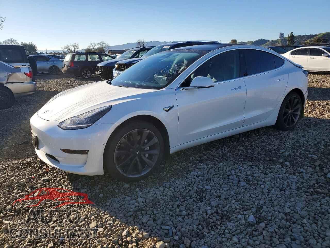 TESLA MODEL 3 2020 - 5YJ3E1EC1LF627545