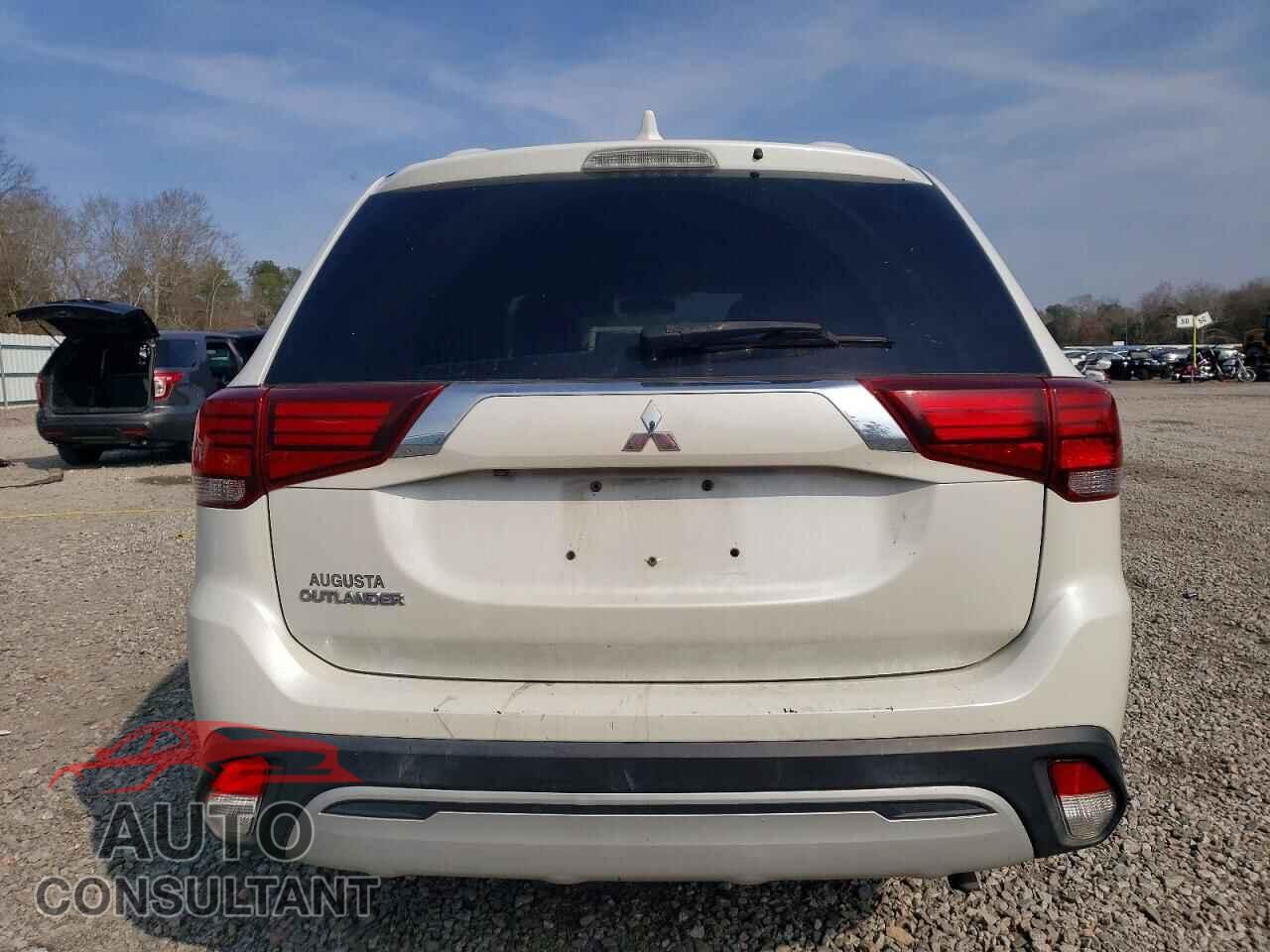 MITSUBISHI OUTLANDER 2020 - JA4AD2A34LZ008397