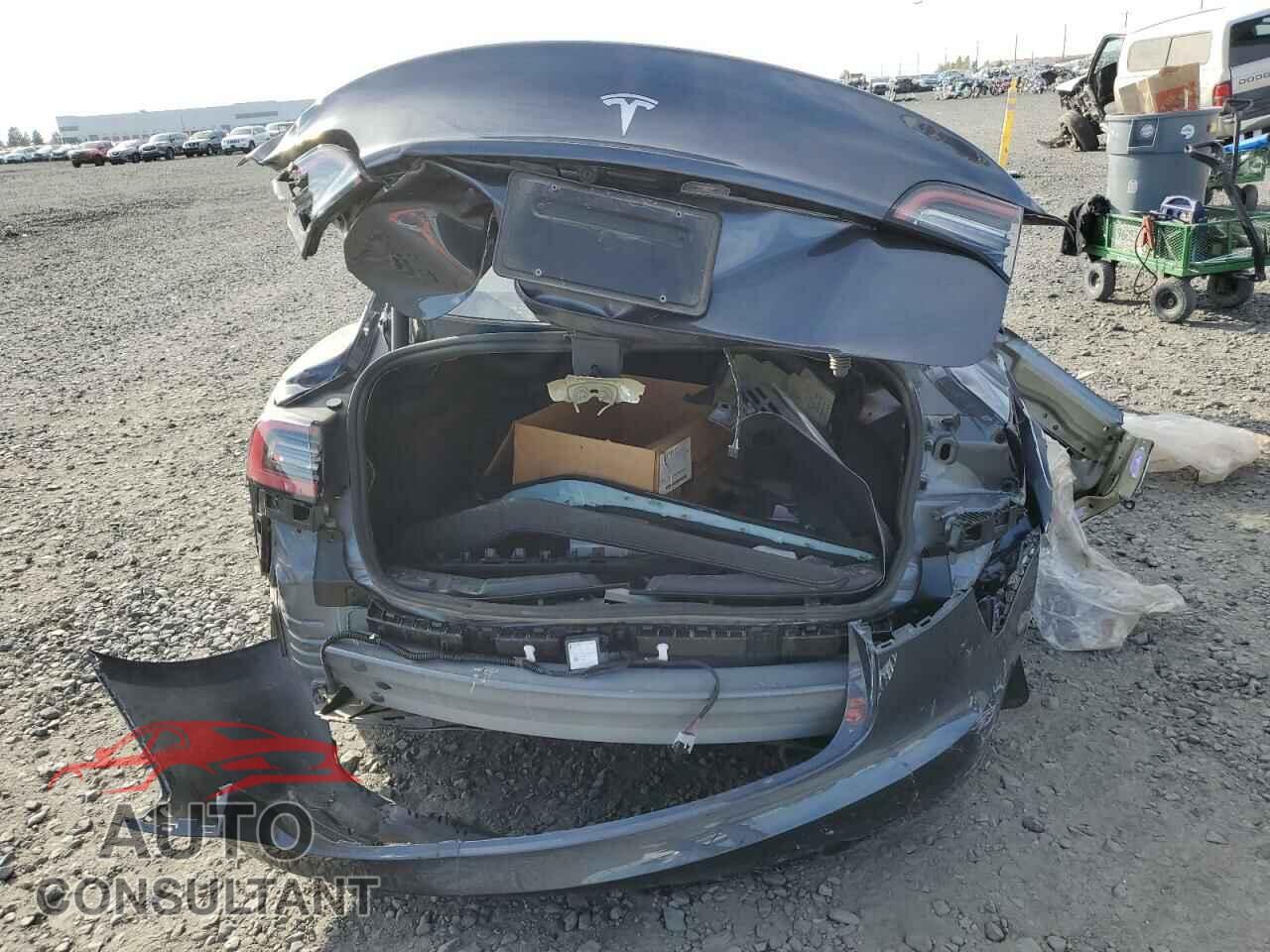 TESLA MODEL 3 2023 - 5YJ3E1EA8PF704612