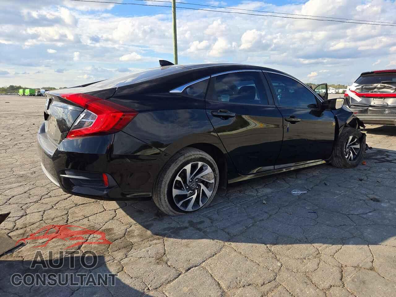 HONDA CIVIC 2017 - 19XFC2F77HE068414