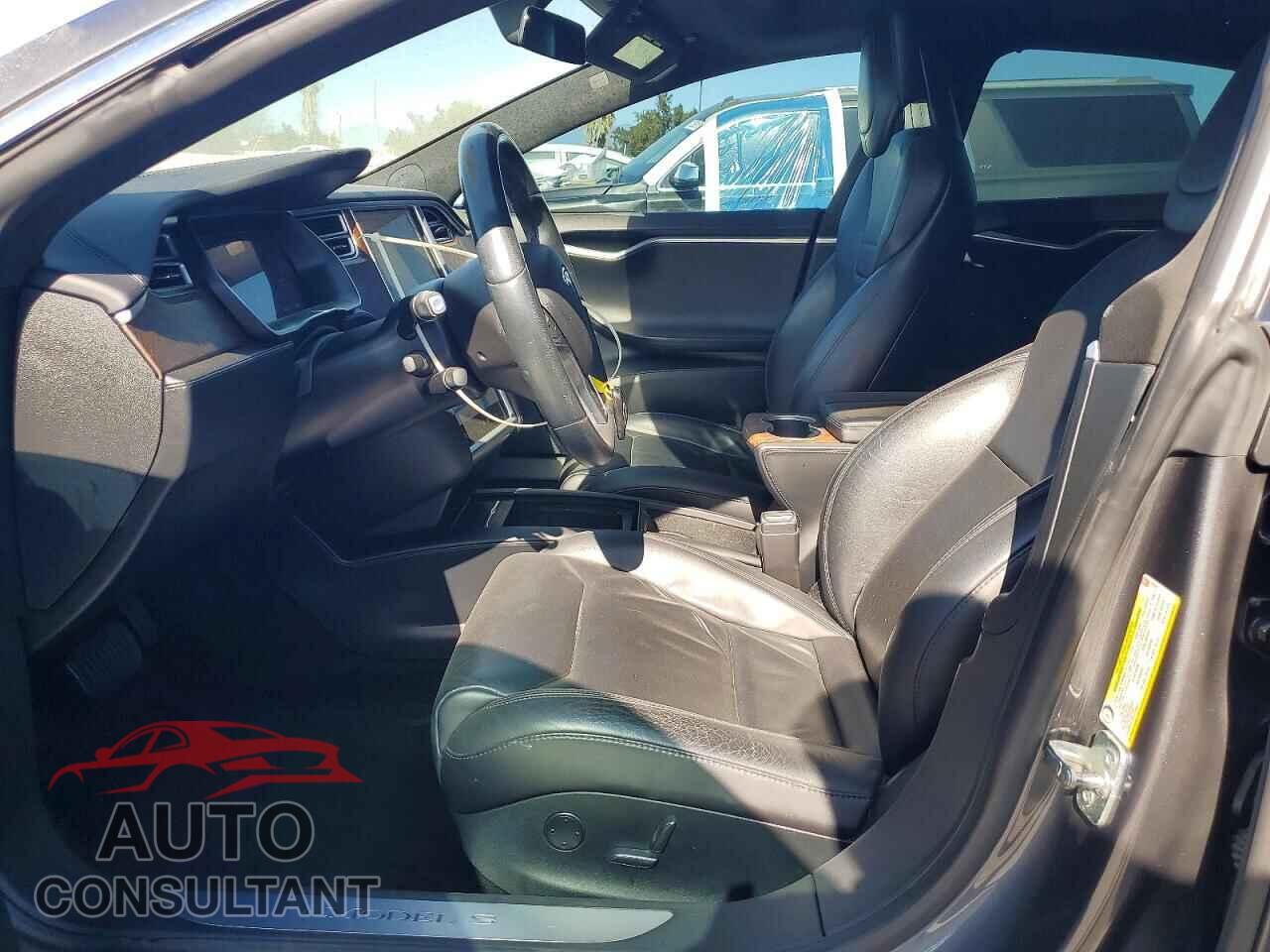 TESLA MODEL S 2017 - 5YJSA1E19HF203205