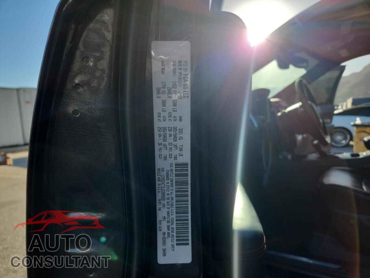 DODGE DURANGO 2018 - 1C4SDHCT2JC289920