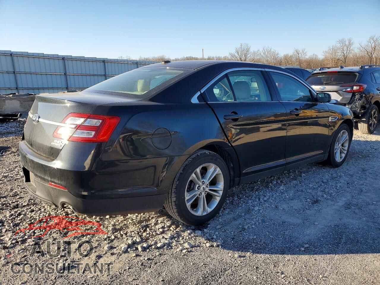 FORD TAURUS 2013 - 1FAHP2E87DG228752