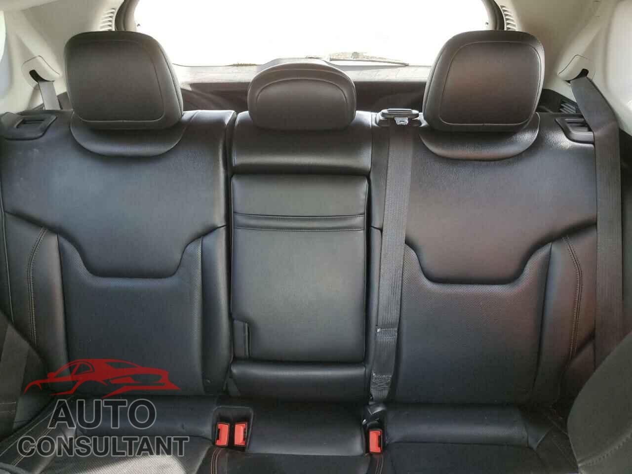 JEEP COMPASS 2017 - 3C4NJDCB5HT633549