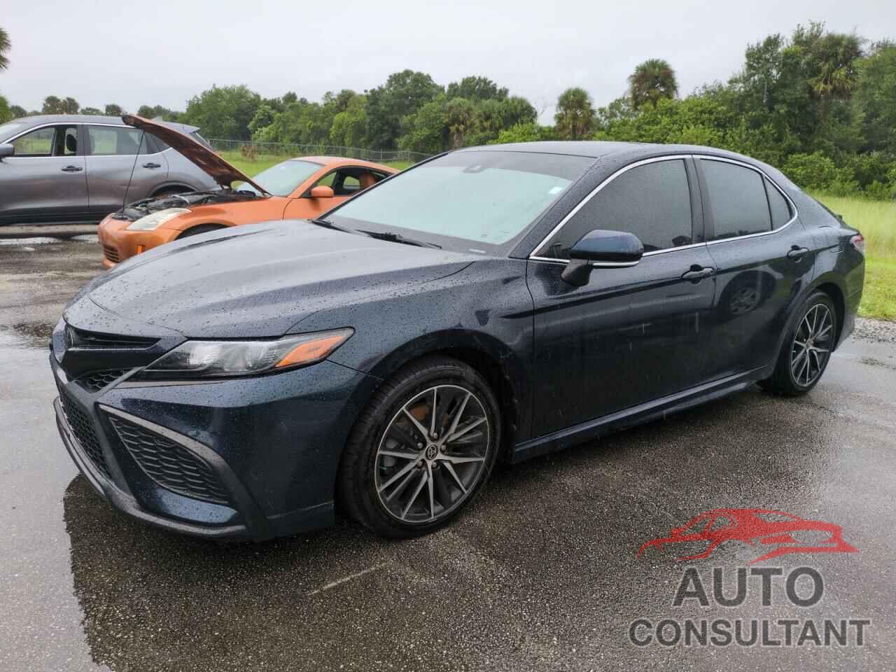 TOYOTA CAMRY 2021 - 4T1T11AK9MU469582