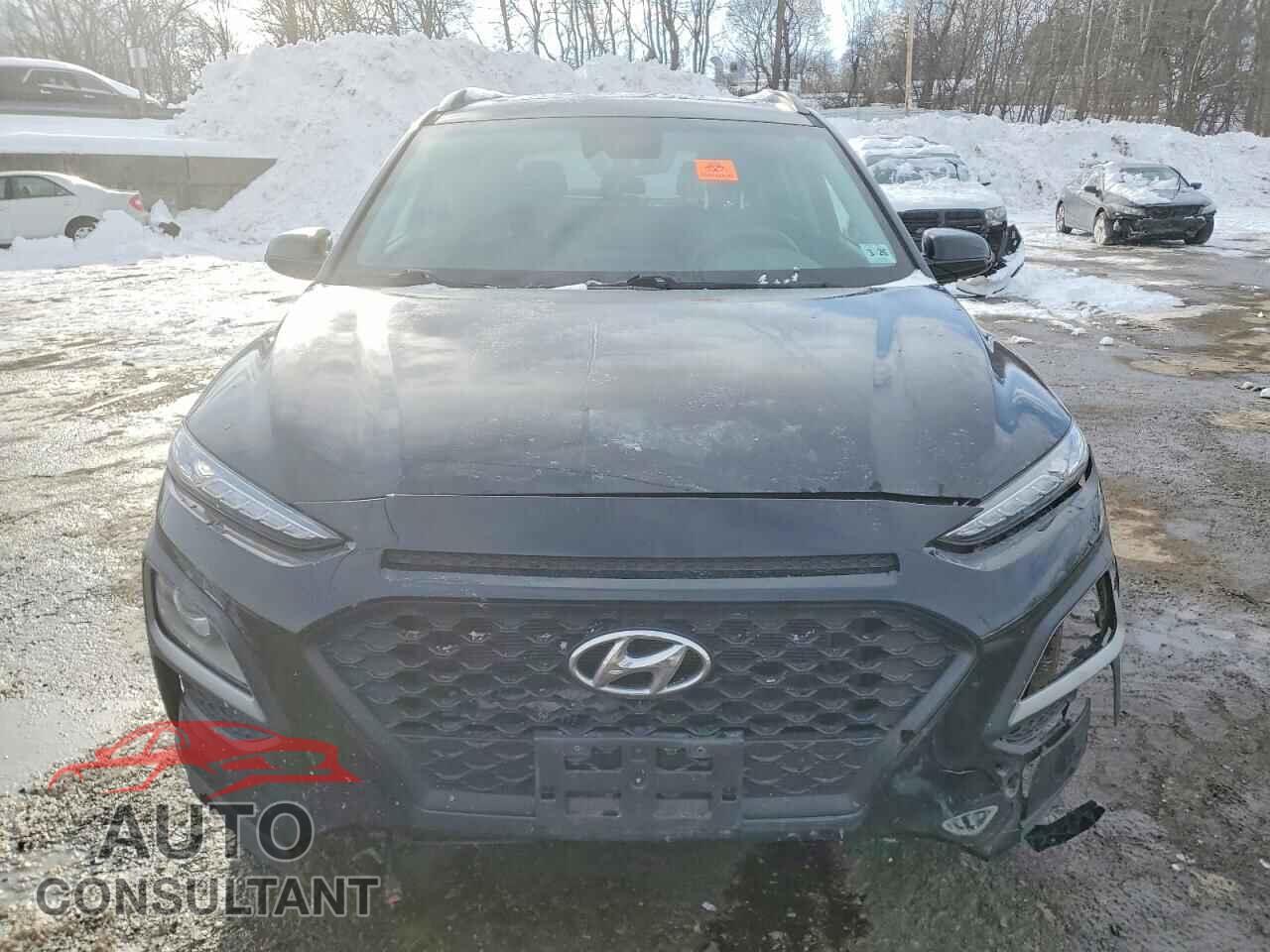 HYUNDAI KONA 2021 - KM8K6CAA3MU680311