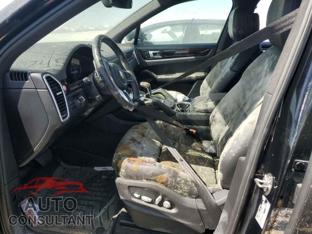 PORSCHE CAYENNE 2019 - WP1AE2AYXKDA50341
