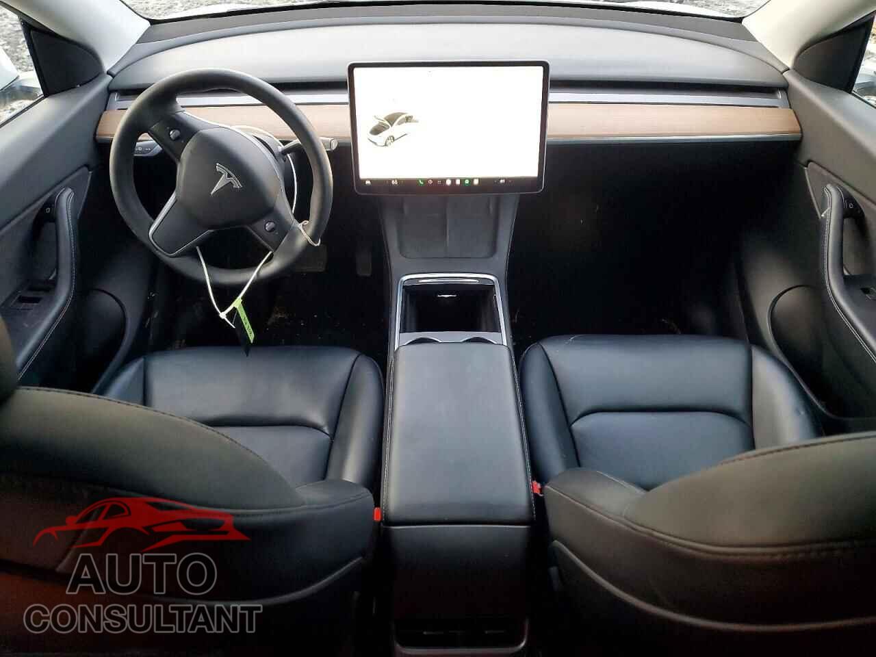 TESLA MODEL Y 2022 - 7SAYGDEE8NF308376
