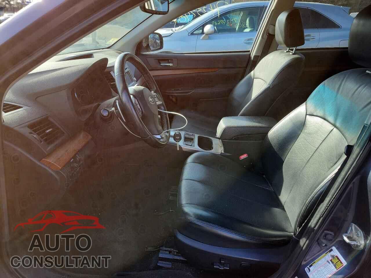 SUBARU OUTBACK 2014 - 4S4BRBLC4E3307527