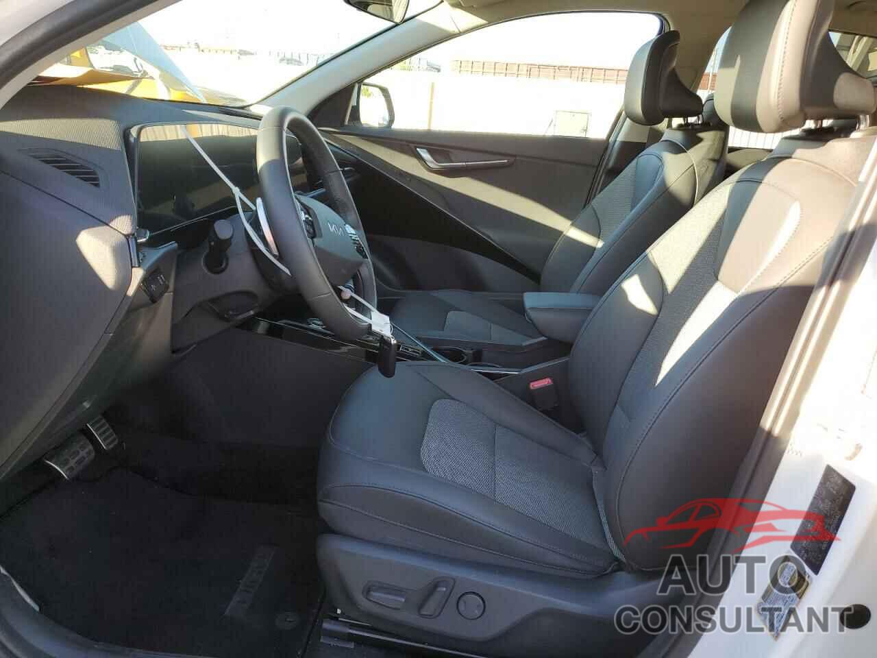 KIA NIRO 2023 - KNDCR3LE6P5090425