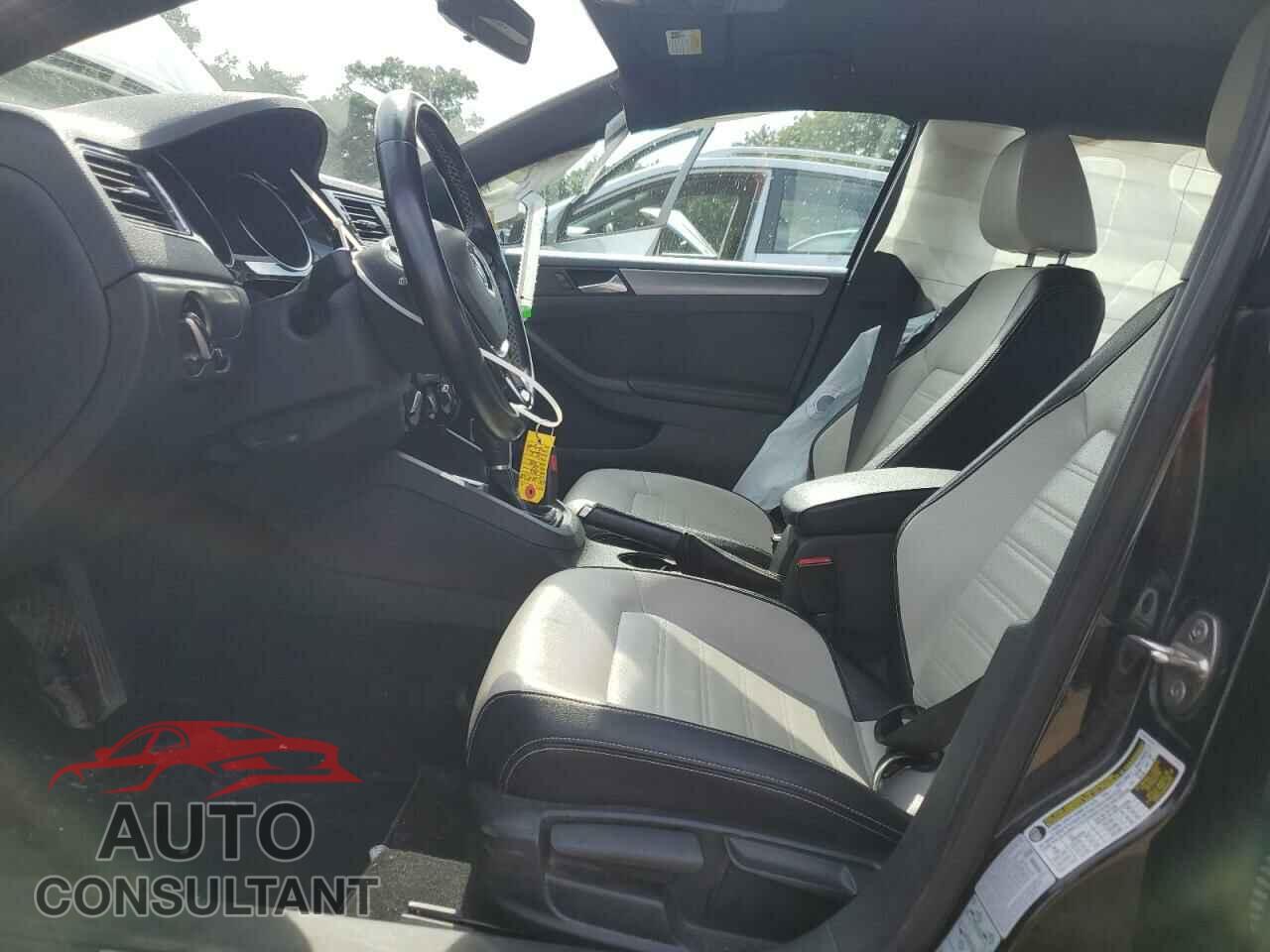 VOLKSWAGEN JETTA 2016 - 3VWD17AJ2GM227693