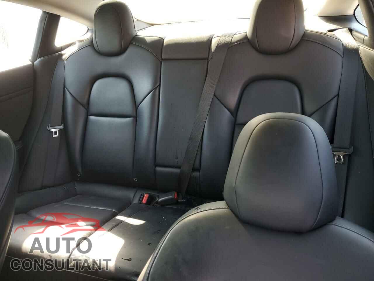 TESLA MODEL 3 2022 - 5YJ3E1EA7NF190586