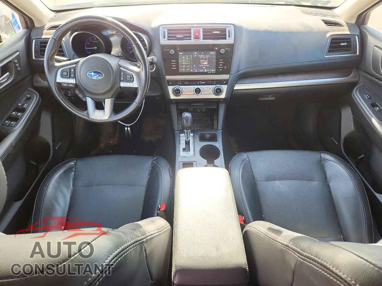 SUBARU OUTBACK 2017 - 4S4BSENC3H3406105