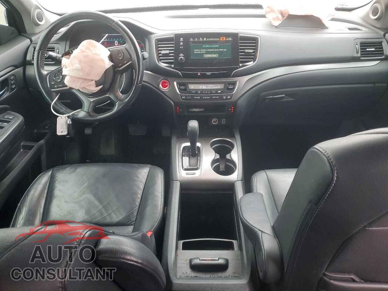 HONDA PILOT 2020 - 5FNYF5H55LB013640